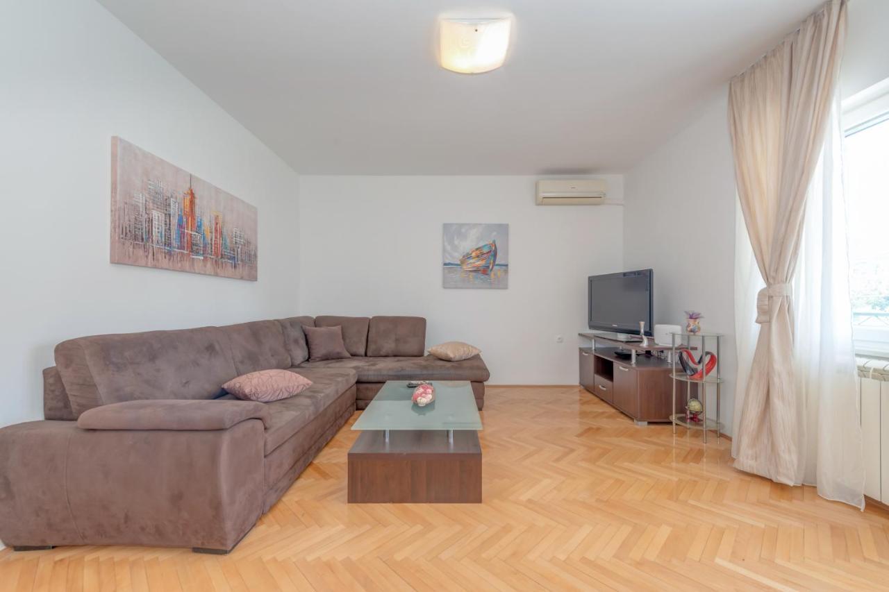Apartments By The Sea Slatine, Ciovo - 11047 Luaran gambar
