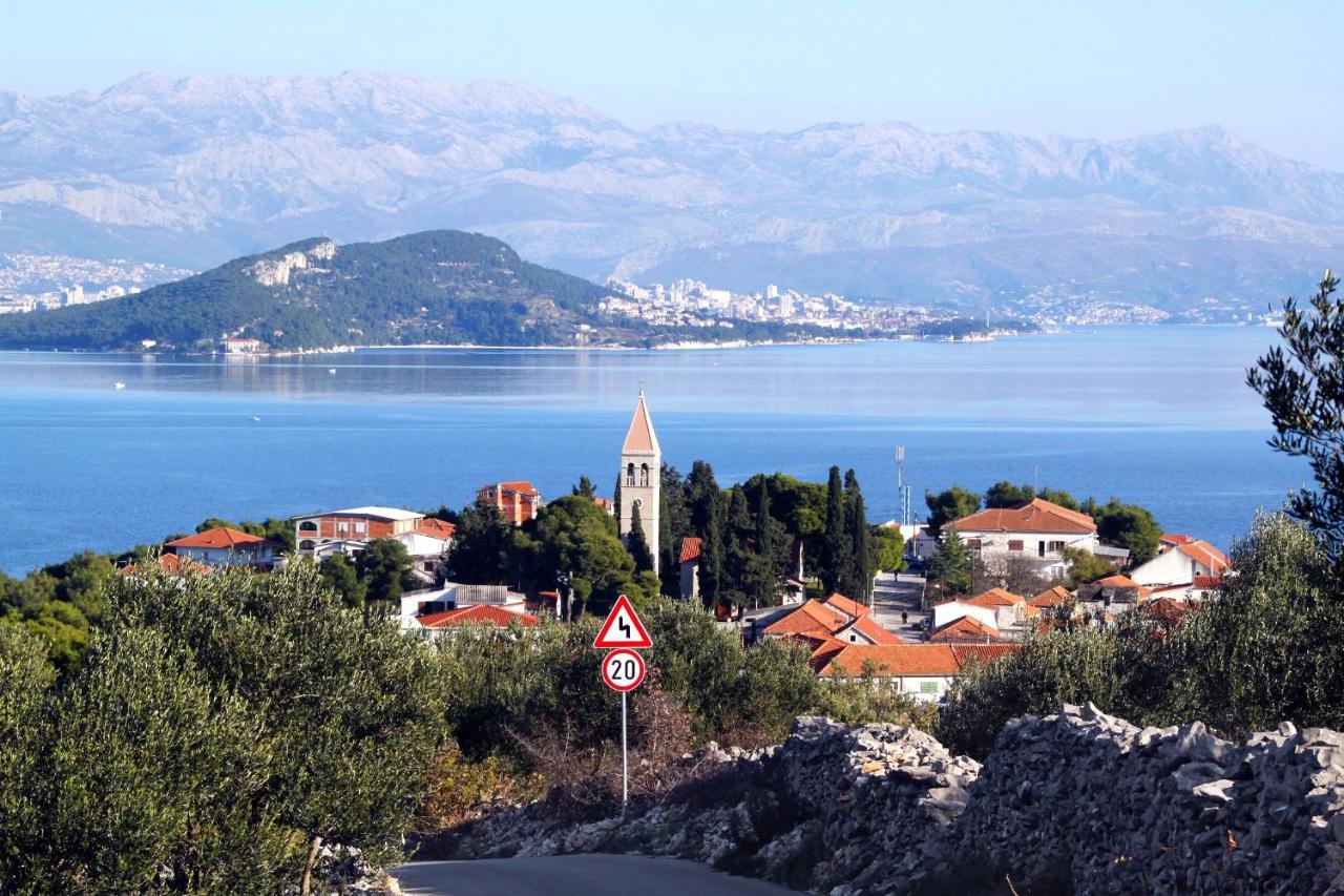 Apartments By The Sea Slatine, Ciovo - 11047 Luaran gambar