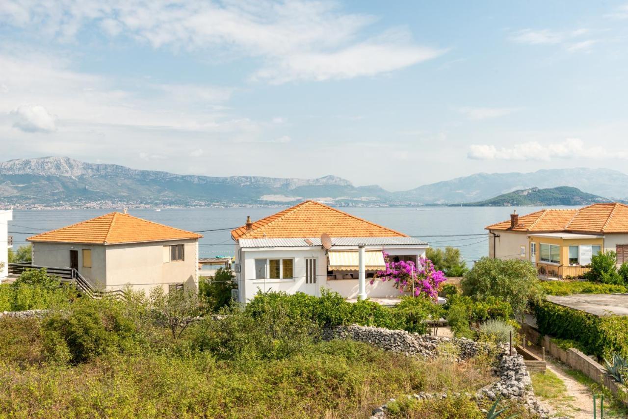 Apartments By The Sea Slatine, Ciovo - 11047 Luaran gambar