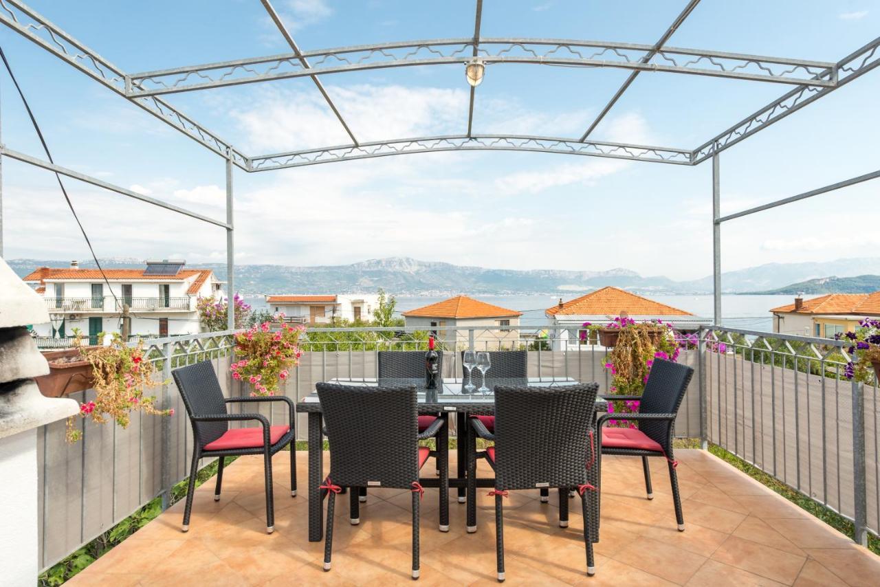 Apartments By The Sea Slatine, Ciovo - 11047 Luaran gambar