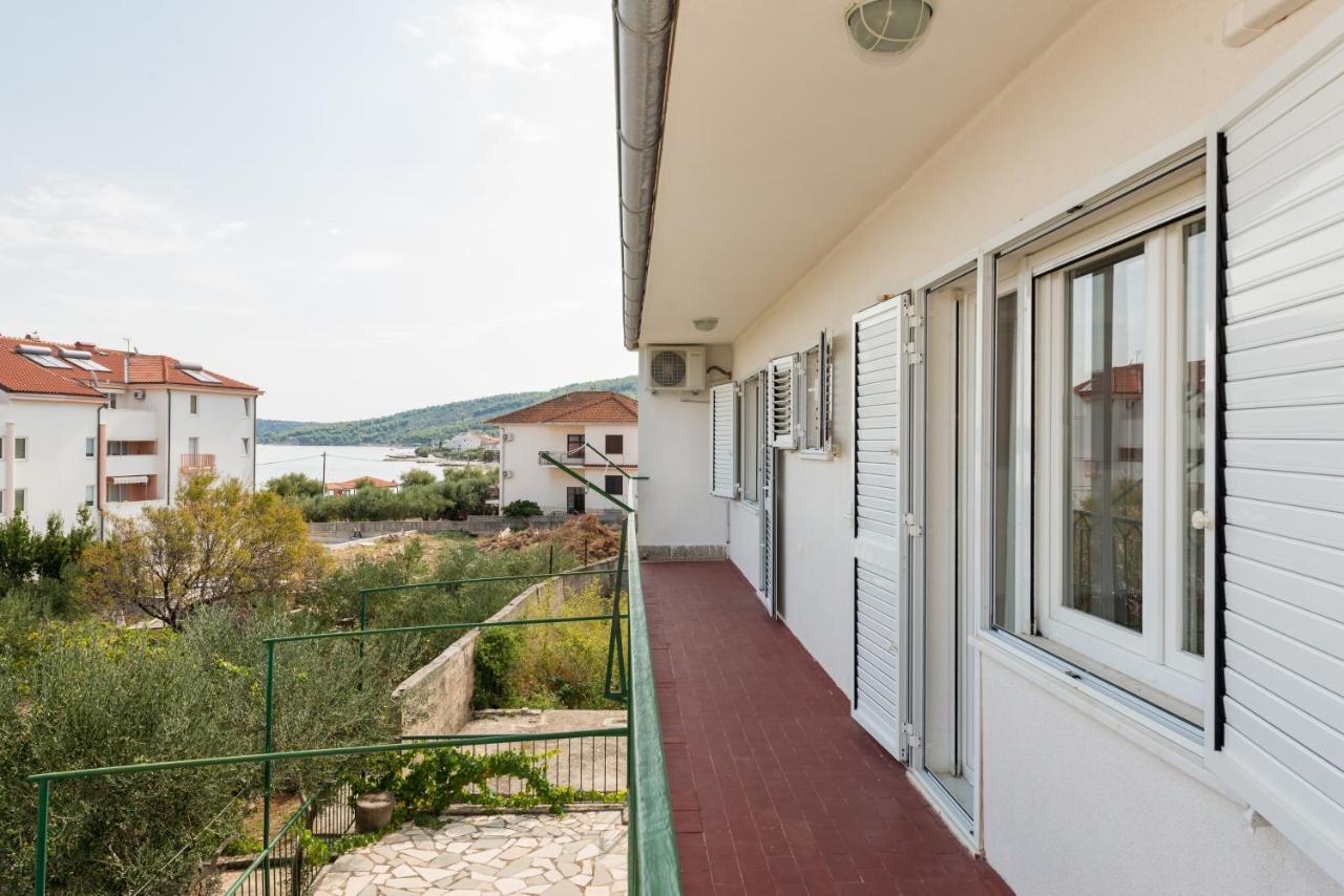 Apartments By The Sea Slatine, Ciovo - 11047 Luaran gambar